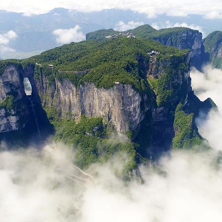 Zhangjiajie Borui Hotel - Tianmen Mountain Екстериор снимка